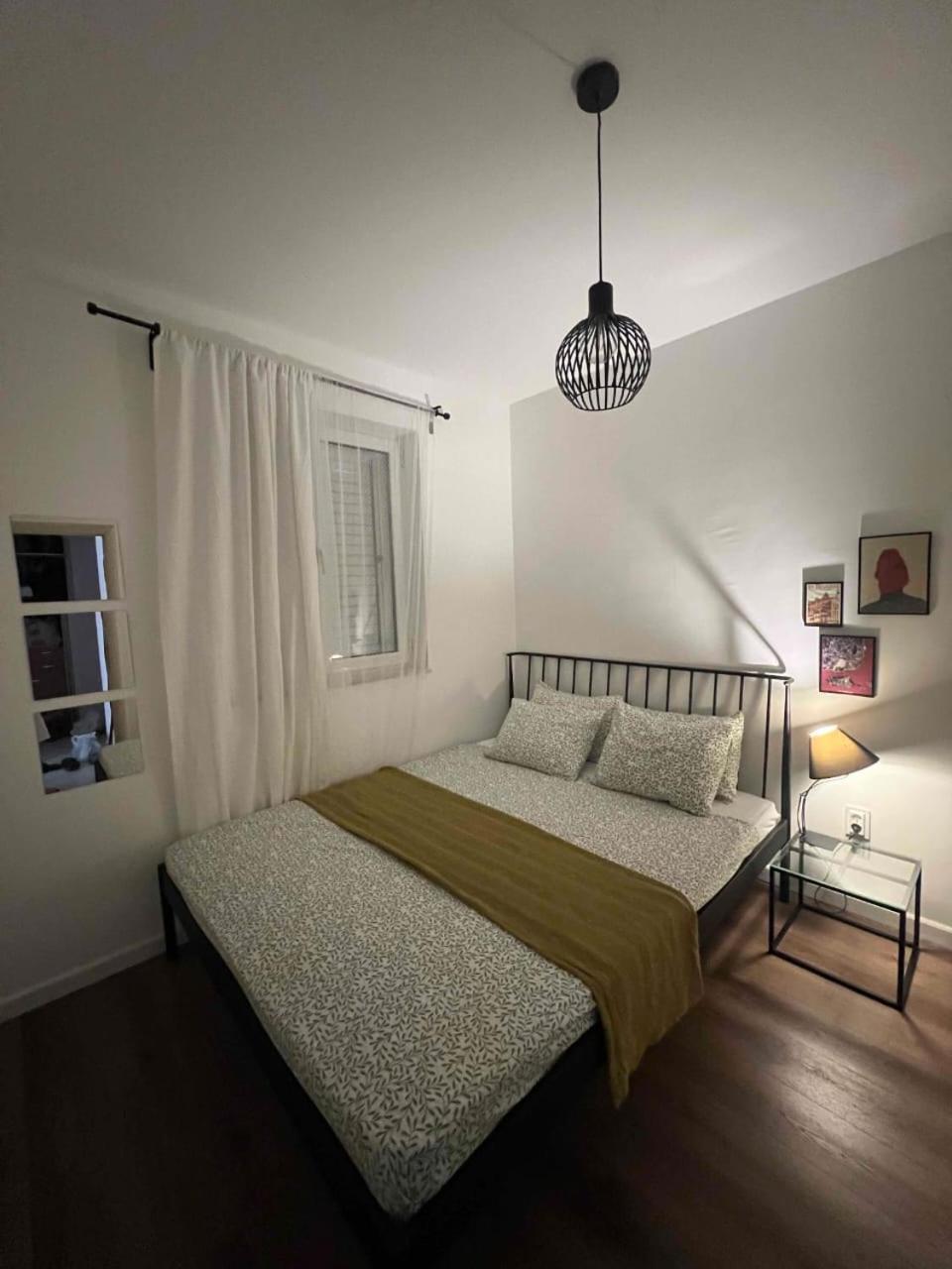 Lamada One Bedroom Apartment *